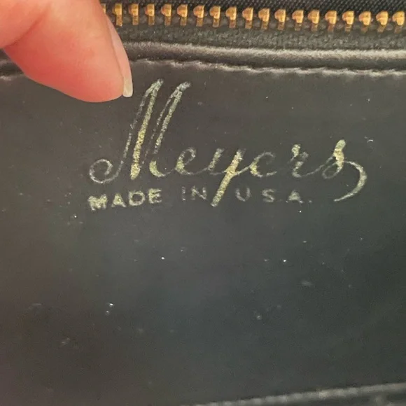 Vintage Meyers USA Quilted Leather Flap Bag • Made in USA Chain Purse - Picture 4 of 15